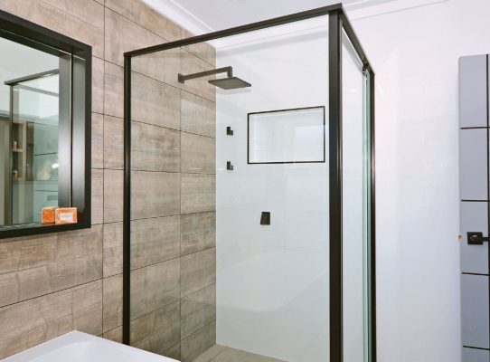 Black-Framed-Shower-Screens